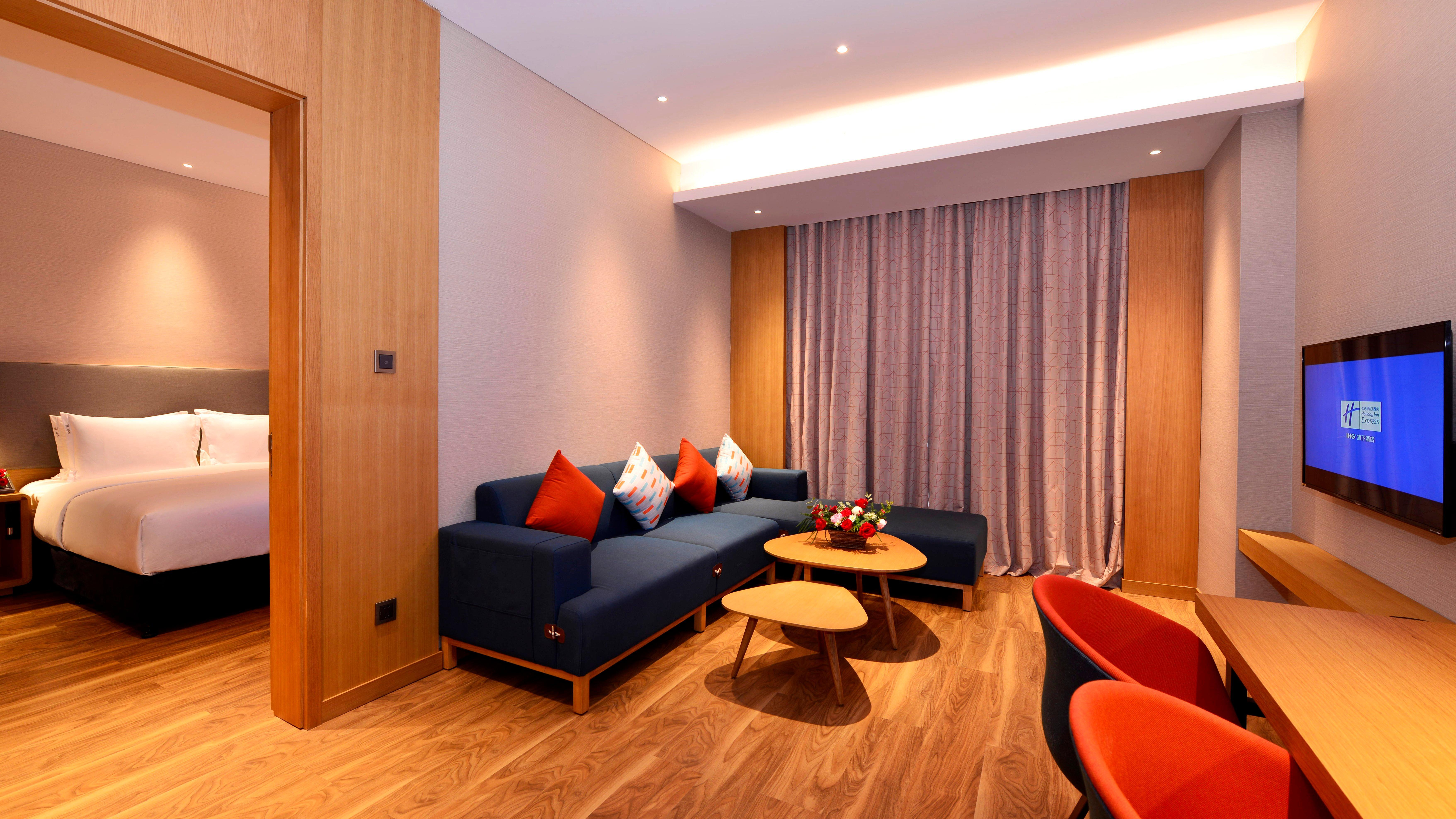 Holiday Inn Express Luanchuan By Ihg 외부 사진
